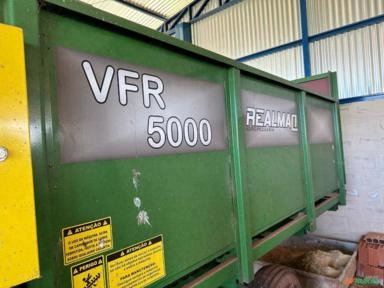 Imagem Vagão Realmaq 5000 Ano 2022 Imagem Vagão Realmaq 5000 Ano 2022