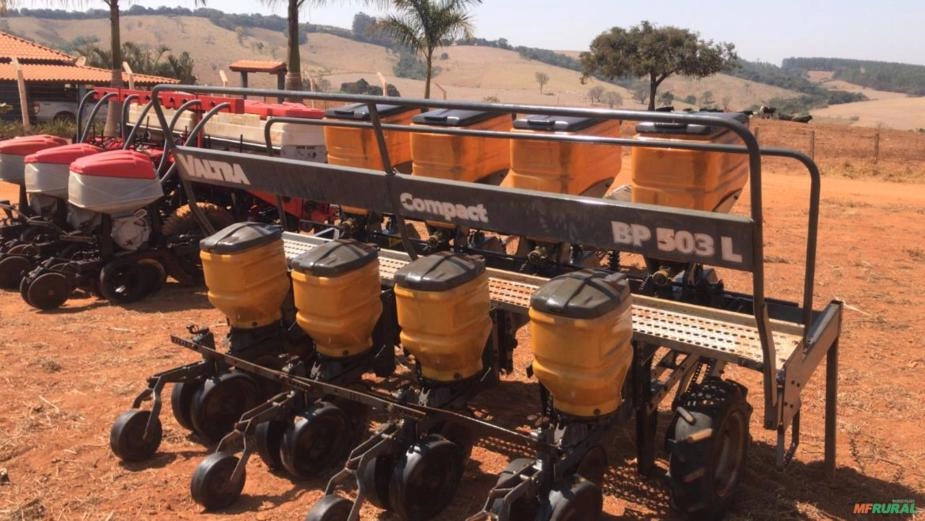 Plantadeira Valtra BP 503 Ano 2014 Imagem Plantadeira Valtra BP 503 Ano 2014