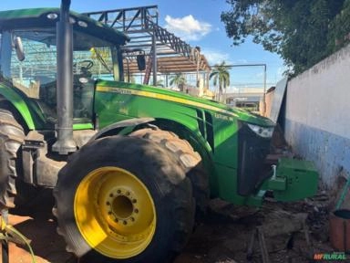 Imagem Trator John Deere 8335R Ano 2012 Imagem Trator John Deere 8335R Ano 2012