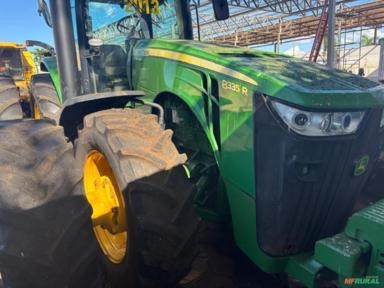 Imagem Trator John Deere 8335R Ano 2012 Imagem Trator John Deere 8335R Ano 2012