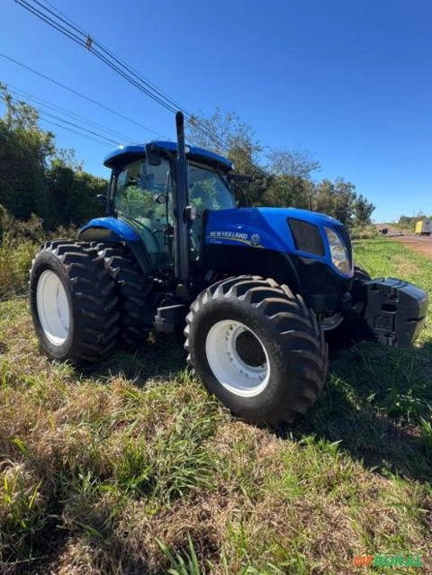Trator New Holland NH T7 205 Ano 2013 Imagem Trator New Holland NH T7 205 Ano 2013