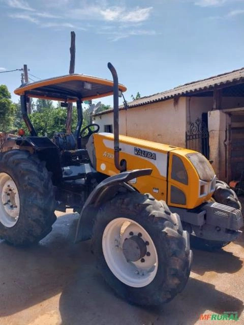 Trator Valtra A750 Ano 2012 Imagem Trator Valtra A750 Ano 2012