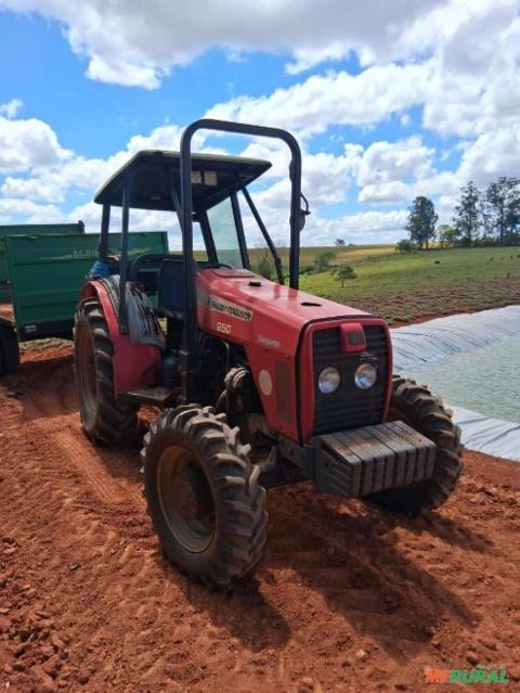 Trator MF 250 Ano 2010 Imagem Trator MF 250 Ano 2010