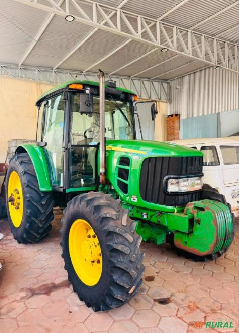Trator John Deere 6115 J Ano 2021 Imagem Trator John Deere 6115 J Ano 2021