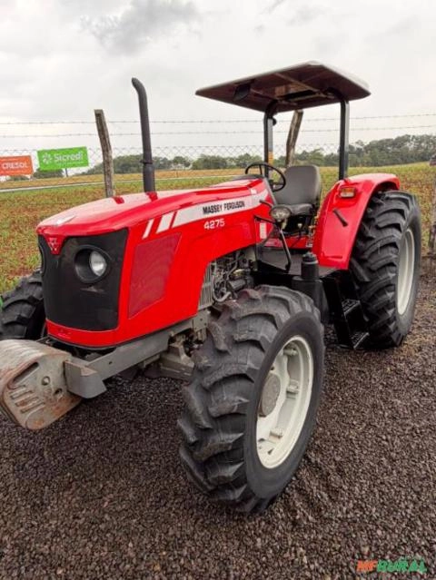 Trator MF 4275 Ano 2013 Imagem Trator MF 4275 Ano 2013