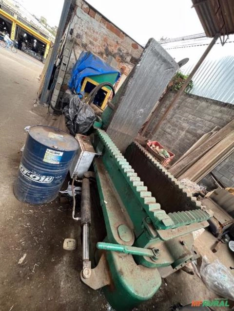 Imagem Prensa hidráulica Imagem Prensa hidráulica