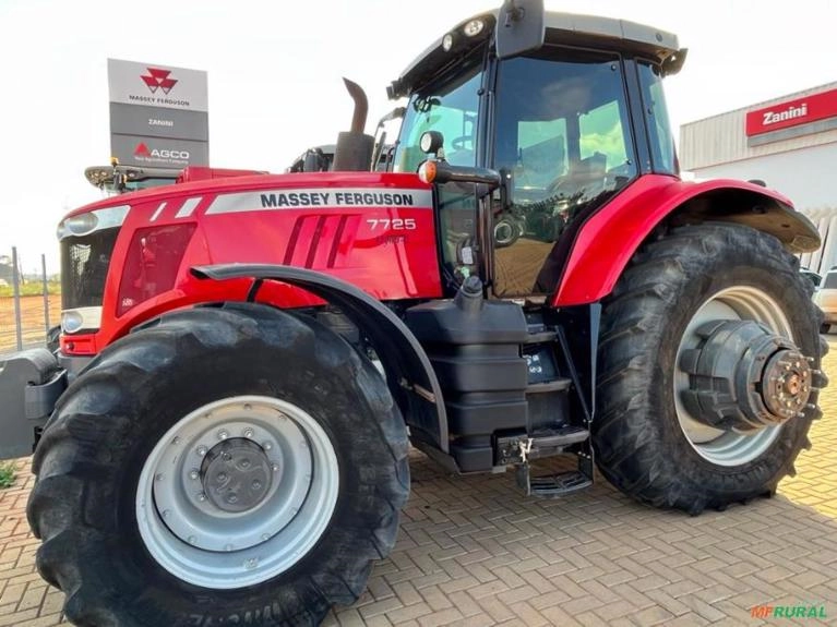 Trator Massey Ferguson 7725 4x4 ano 19 Imagem Trator Massey Ferguson 7725 4x4 ano 19