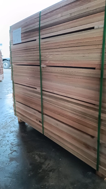 Imagem MADEIRA DE EUCALITO PARA EMBALAGEM Imagem MADEIRA DE EUCALITO PARA EMBALAGEM