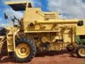 Colheitadeira New Holland 4040 Imagem Colheitadeira New Holland 4040