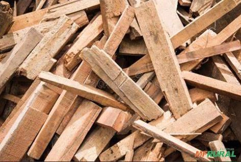 CASA/BARRACÃO Á DEMOLIR Imagem CASA/BARRACÃO Á DEMOLIR