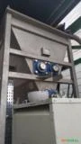 Silo - Moega 2M³ - em aço inox - com rosca dosadora e agitadores Imagem Silo - Moega 2M³ - em aço inox - com rosca dosadora e agitadores
