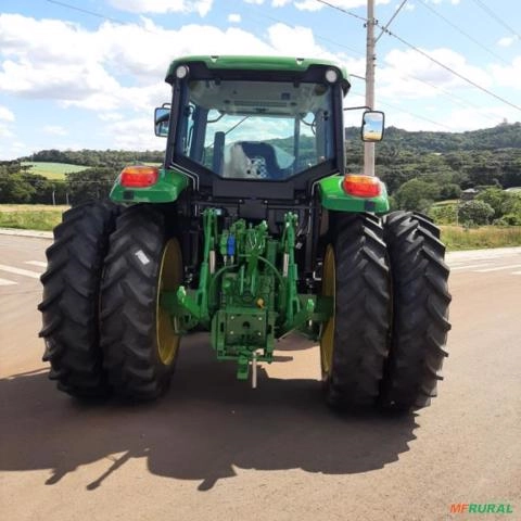 Imagem Trator John Deere 6100 J 4x4 ano 22 Imagem Trator John Deere 6100 J 4x4 ano 22