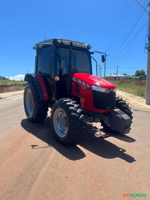 Trator Massey Ferguson 4707 4x4 ano 19 Imagem Trator Massey Ferguson 4707 4x4 ano 19