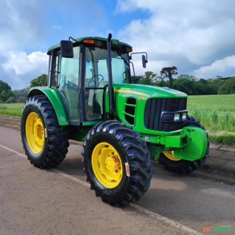TRATOR JOHN DEERE 6110J Imagem TRATOR JOHN DEERE 6110J