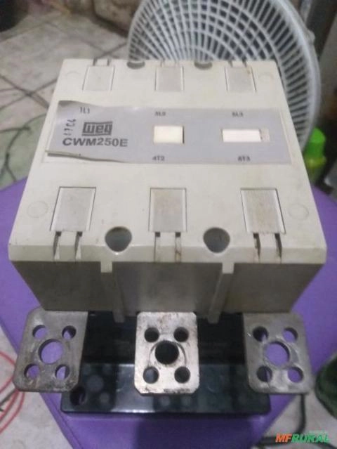 Imagem Contator Weg 250 amperes com bobina 220 volts Imagem Contator Weg 250 amperes com bobina 220 volts