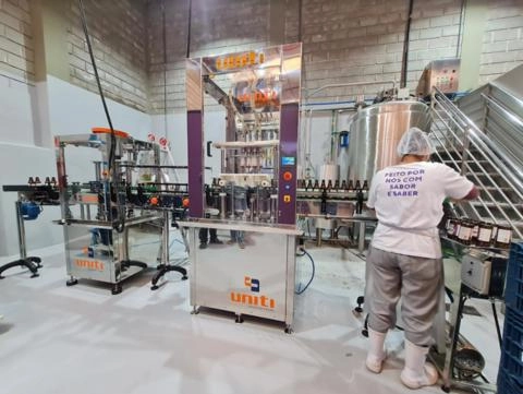 Imagem Linha Integrada de Envase Uniti Imagem Linha Integrada de Envase Uniti