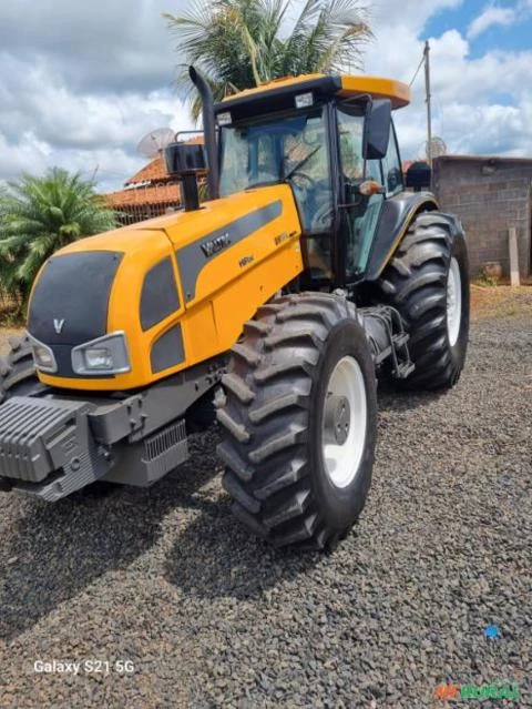 Vende-se Valtra BH180 (4x4) 180cv  - Ano 2016