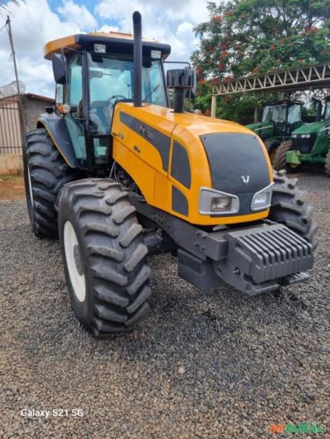 Vende-se Valtra BH180 (4x4) 180cv  - Ano 2016