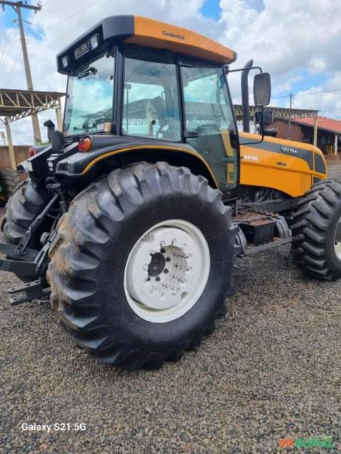 Vende-se Valtra BH180 (4x4) 180cv  - Ano 2016