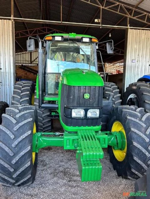 Vende-se John Deere 6165J (4x4) 165cv  - Ano 2013