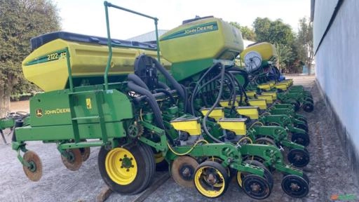 Imagem Plantadeira John Deere  - Modelo: CCS 2122  - Ano 2017 Imagem Plantadeira John Deere  - Modelo: CCS 2122  - Ano 2017