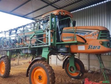 Pulverizador Stara - Modelo: Gladiador 2700 - Ano 2011 Imagem Pulverizador Stara - Modelo: Gladiador 2700 - Ano 2011