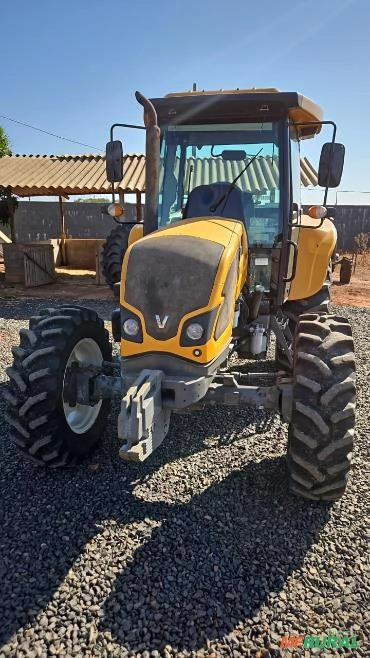 Imagem Trator Valtra A800R (4x4) 80cv   - Ano 2021 Imagem Trator Valtra A800R (4x4) 80cv   - Ano 2021