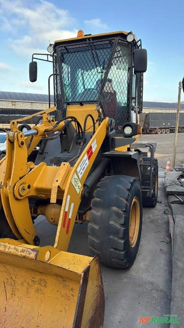 Imagem Pá Carregadeira SDLG - Modelo: 918 4x4  - Ano 2014 Imagem Pá Carregadeira SDLG - Modelo: 918 4x4  - Ano 2014