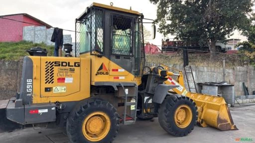 Pá Carregadeira SDLG - Modelo: 918 4x4  - Ano 2014 Imagem Pá Carregadeira SDLG - Modelo: 918 4x4  - Ano 2014