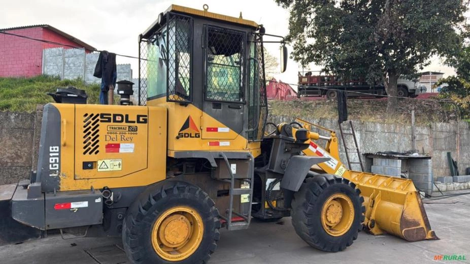 Pá Carregadeira SDLG - Modelo: 918 4x4  - Ano 2014 Imagem Pá Carregadeira SDLG - Modelo: 918 4x4  - Ano 2014