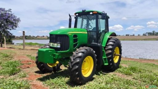 Trator John Deere 6190J (4x4) 190cv - Ano 2017 Imagem Trator John Deere 6190J (4x4) 190cv - Ano 2017