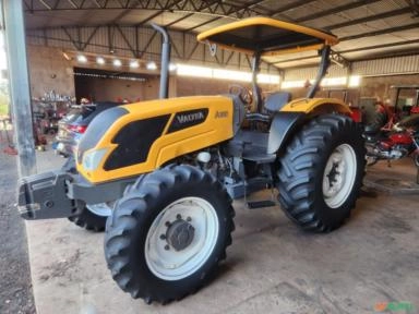 Trator Valtra A850 (4x4) 85cv - Ano 2014 Imagem Trator Valtra A850 (4x4) 85cv - Ano 2014