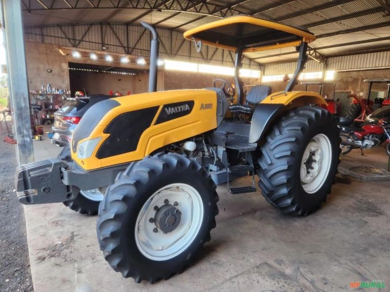 Trator Valtra A850 (4x4) 85cv - Ano 2014 Imagem Trator Valtra A850 (4x4) 85cv - Ano 2014