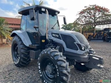 Trator Valtra A800R (4x4) 80cv - Ano 2021 Imagem Trator Valtra A800R (4x4) 80cv - Ano 2021