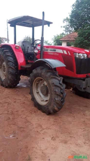 Trator Massey Ferguson 4280 (4x4) 80cv - Ano 2021 Imagem Trator Massey Ferguson 4280 (4x4) 80cv - Ano 2021