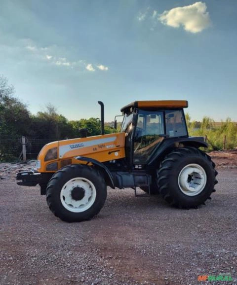Trator Valtra BH145 (4x4) 145cv - Ano 2008 Imagem Trator Valtra BH145 (4x4) 145cv - Ano 2008