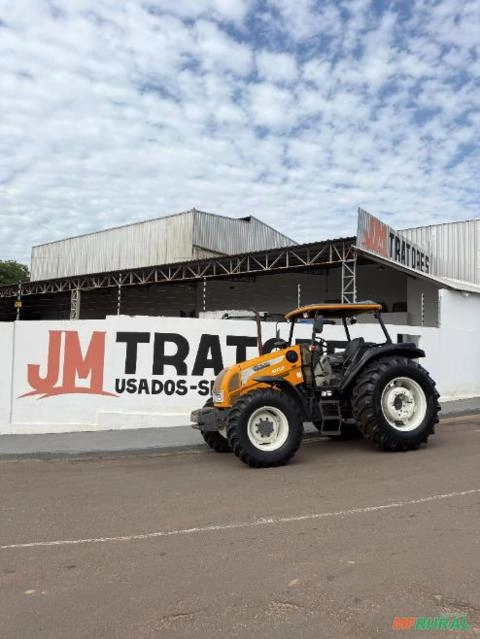Trator Valtra BM100 (4x4) 100cv - Ano 2011 Imagem Trator Valtra BM100 (4x4) 100cv - Ano 2011