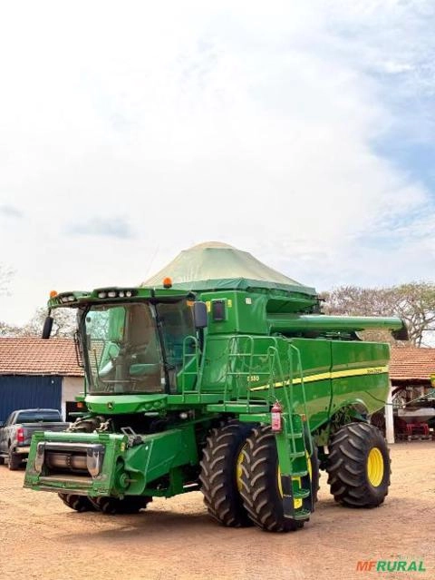 Colheitadeira John Deere - Modelo: S550 (Premium) - Ano 2017 Imagem Colheitadeira John Deere - Modelo: S550 (Premium) - Ano 2017