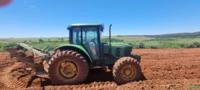 Trator John Deere 6100J (4x4) 100cv - Ano 2019 Imagem Trator John Deere 6100J (4x4) 100cv - Ano 2019