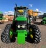 Trator John Deere 6115J (4x4) 115cv - Ano 2024 Imagem Trator John Deere 6115J (4x4) 115cv - Ano 2024