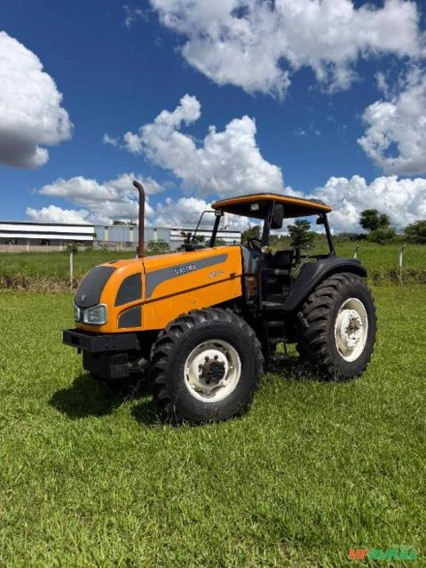 Trator Valtra BM110 (4x4) 110cv - Ano 2008 Imagem Trator Valtra BM110 (4x4) 110cv - Ano 2008