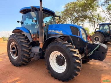Vende-se New Holland T7.205 (4x4) 190cv - Ano 2017 Imagem Vende-se New Holland T7.205 (4x4) 190cv - Ano 2017
