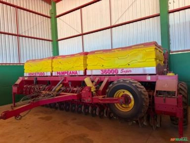 Vende-se Semeadora Vence Tudo - Modelo: Pampeana 36000 Super - Ano 2017 Imagem Vende-se Semeadora Vence Tudo - Modelo: Pampeana 36000 Super - Ano 2017