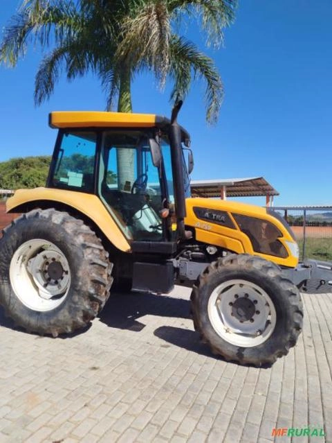 Trator Valtra A 750 (4x4) 75cv - Ano 2015 Imagem Trator Valtra A 750 (4x4) 75cv - Ano 2015