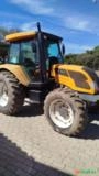 Trator Valtra A 750 (4x4) 75cv - Ano 2015 Imagem Trator Valtra A 750 (4x4) 75cv - Ano 2015