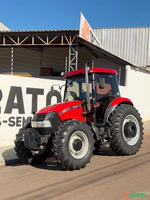 Vende-se Case Farmall 95 (4x4) 95cv - Ano 2017 Imagem Vende-se Case Farmall 95 (4x4) 95cv - Ano 2017