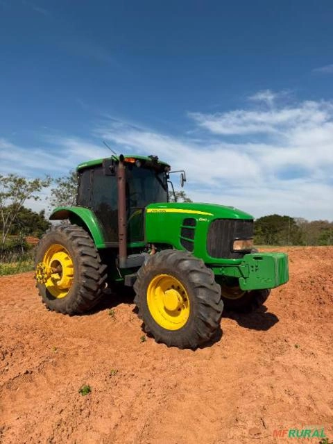 Vende-se John Deere 6190J (4x4) 190cv - Ano 2019 (Faturado 2020) Imagem Vende-se John Deere 6190J (4x4) 190cv - Ano 2019 (Faturado 2020)