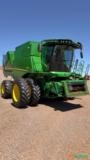 Colheitadeira John Deere S550 4x4 Ano 2023 Imagem Colheitadeira John Deere S550 4x4 Ano 2023