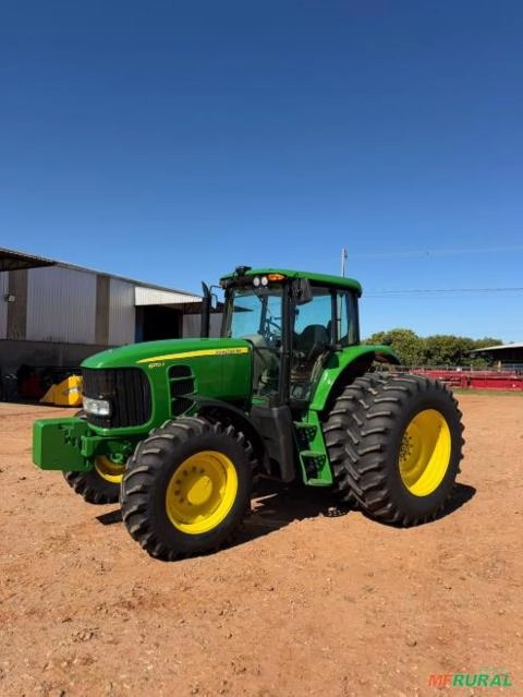 Vende-se John Deere 6170J (4x4) 170cv - Ano 2021 Imagem Vende-se John Deere 6170J (4x4) 170cv - Ano 2021