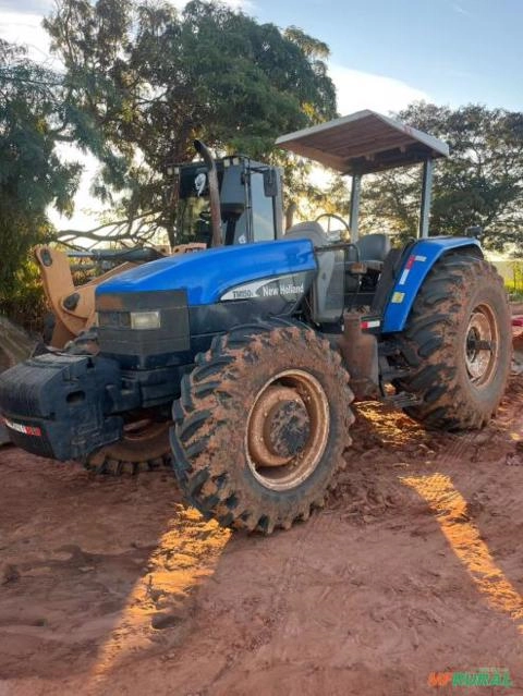 Trator New Holland TM 150 (4x4) 150cv Ano 2005 Imagem Trator New Holland TM 150 (4x4) 150cv Ano 2005